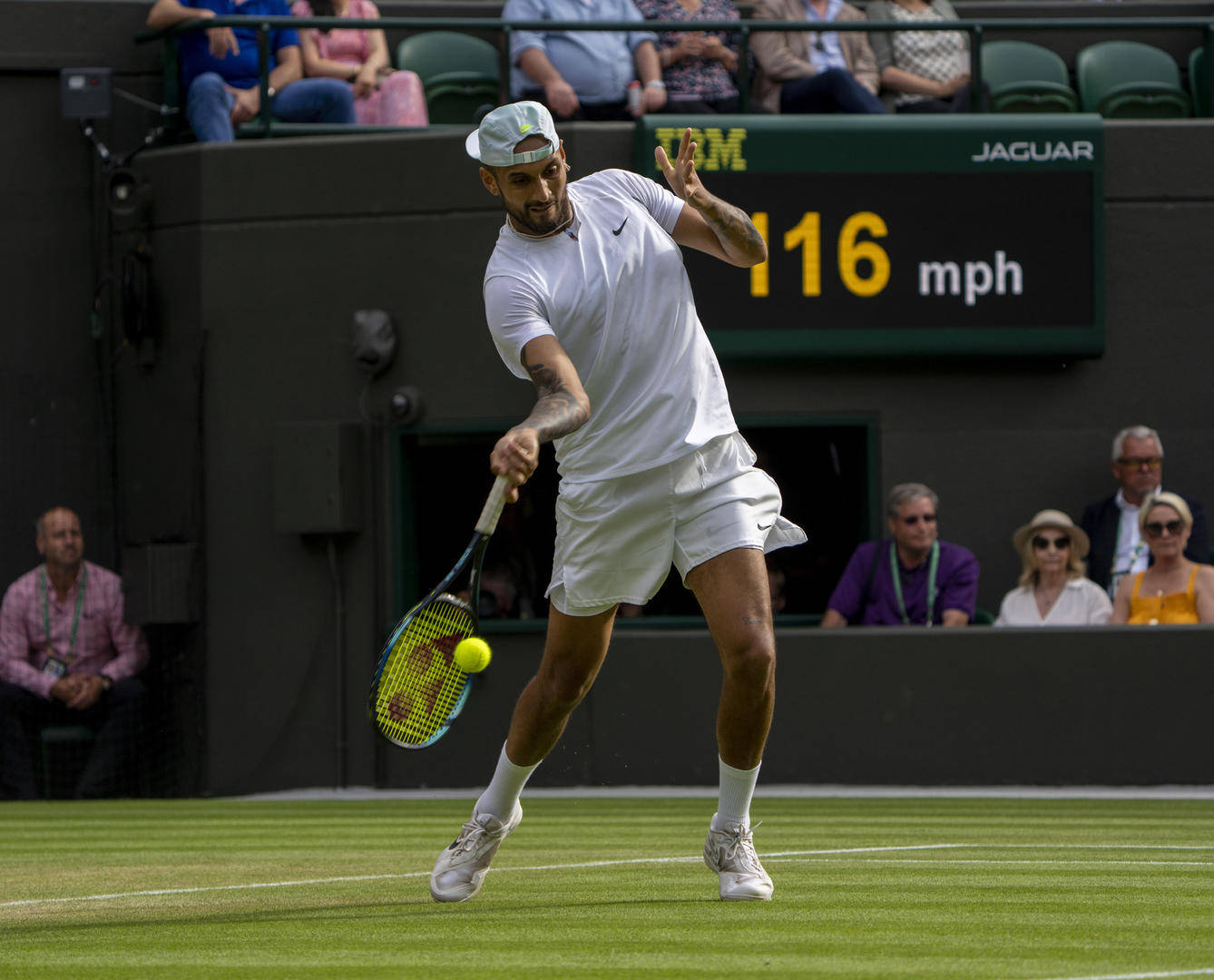 德国网球队险胜澳大利亚网球队，克耶高斯打破历史纪录