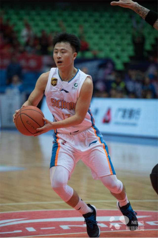 四川队客场击败北控,取得重要胜利的简单介绍 四川队客场击败北控,取得重要胜利的简单介绍