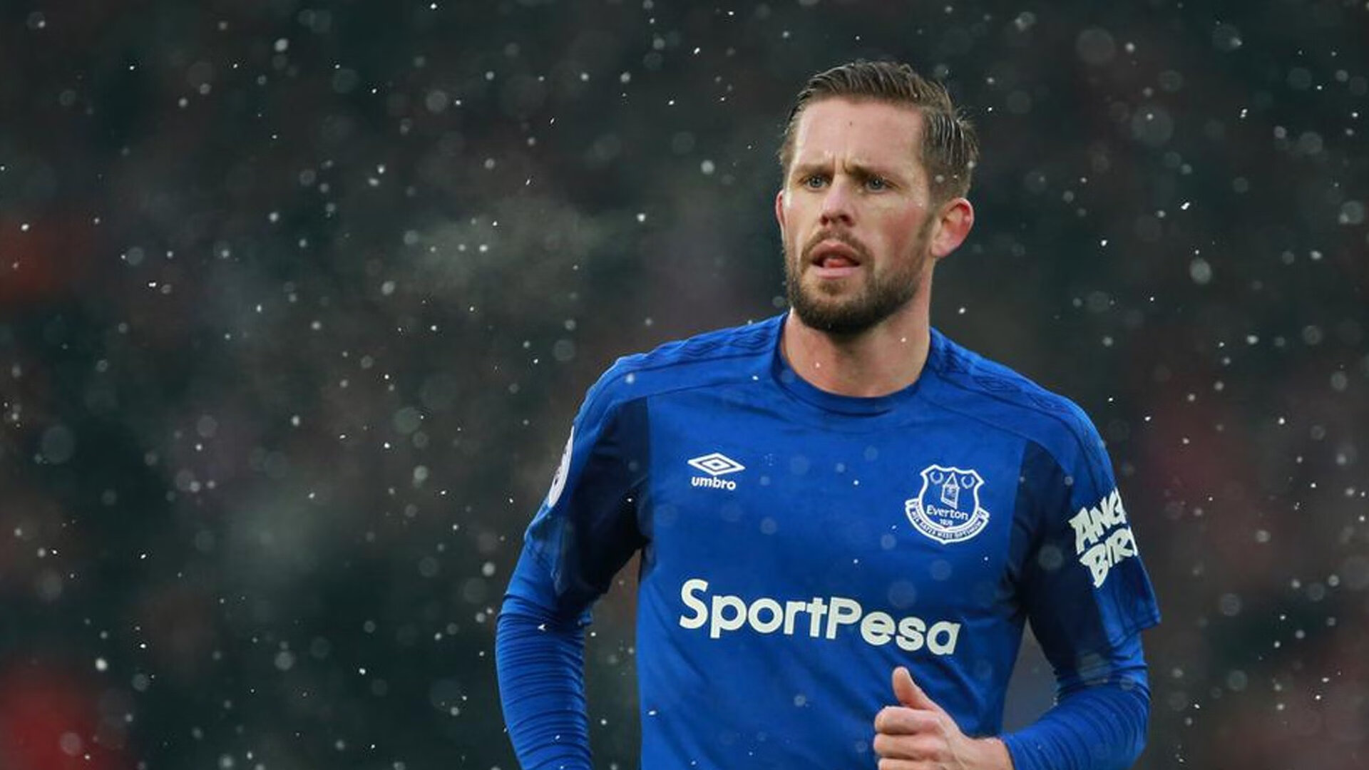 欧冠决赛焦点战,雄鹿踏平北京队