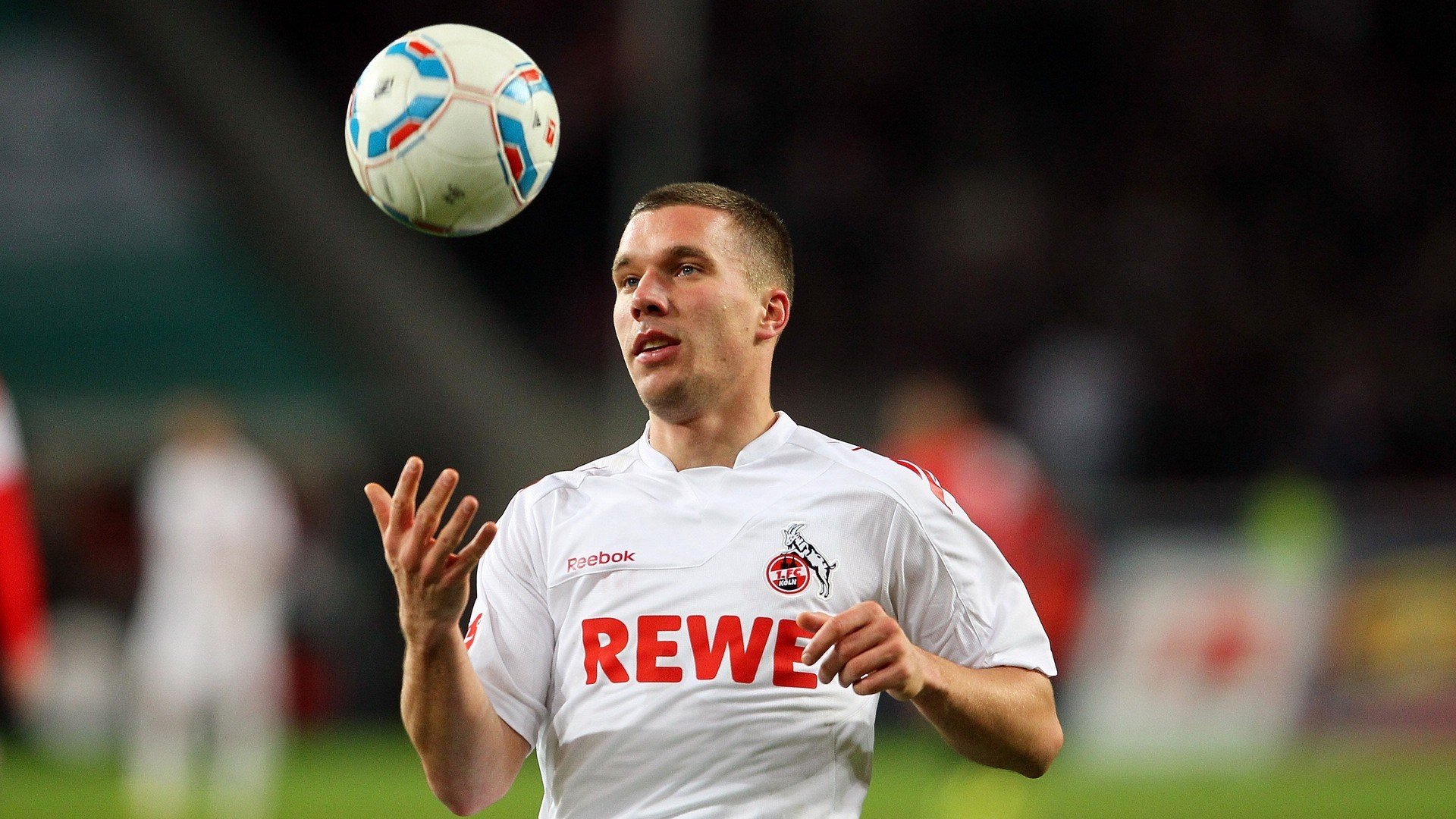 数据爆炸与战术压制,迪亚斯现象如何诠释爱尔兰对几内亚的现代足球方程式