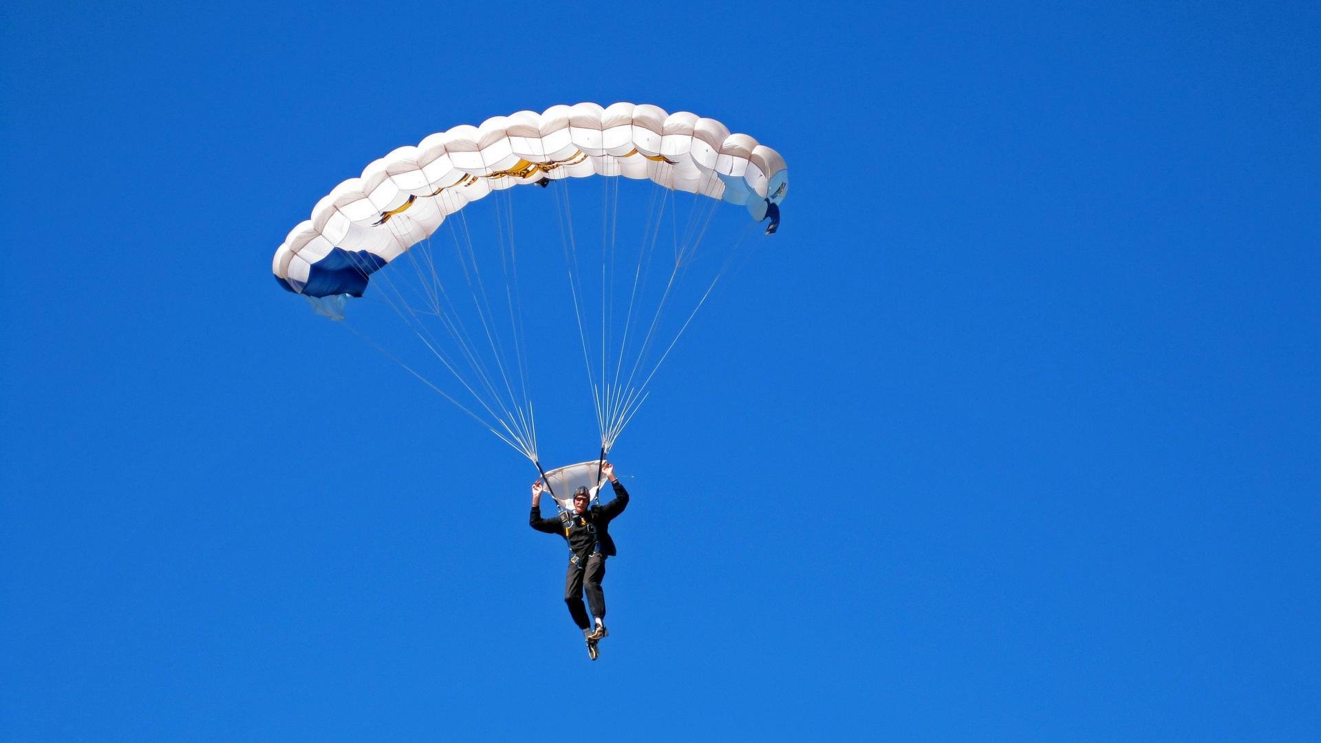 梁靖崑刷新纪录难挽败局，德国队力克中国队展现团队力量